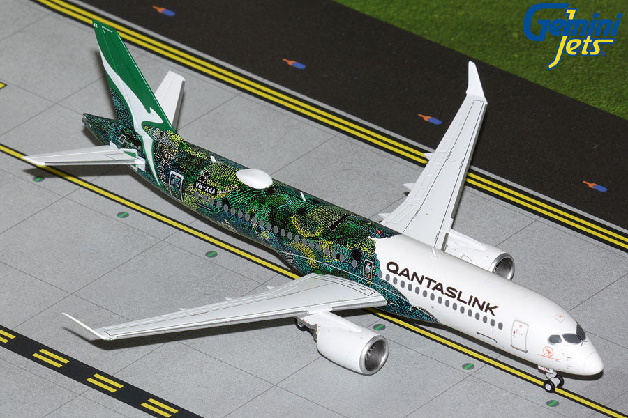 Gemini Jets 1/200 QantasLink A220-300 VH-X4A "Minyma Kutjara Tjukurpa" (Green) image 1