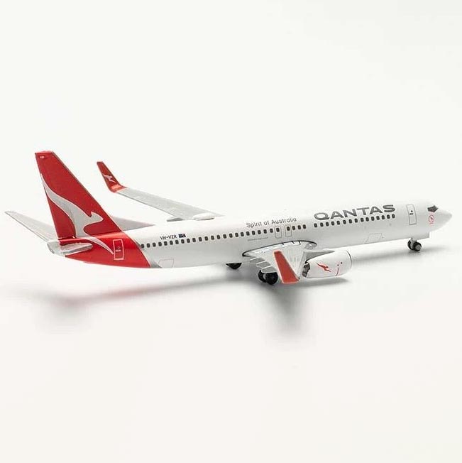 1/500 Scale Qantas Boeing 737-800 VH-VZR Coral Bay Aircraft Model image 4