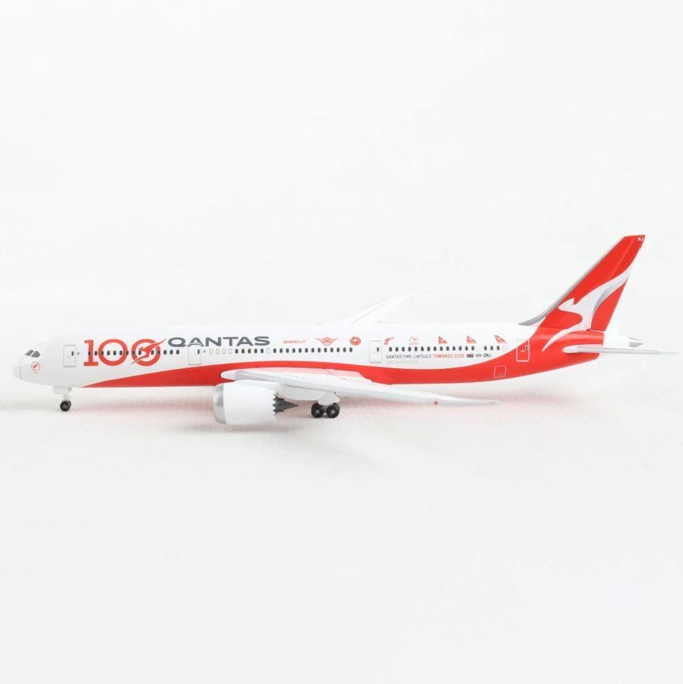 1/500 Scale Boeing 787-9 Dreamliner 100th Anniversary Livery iLONGREACHi - VHZNJ Aircraft Model image 4