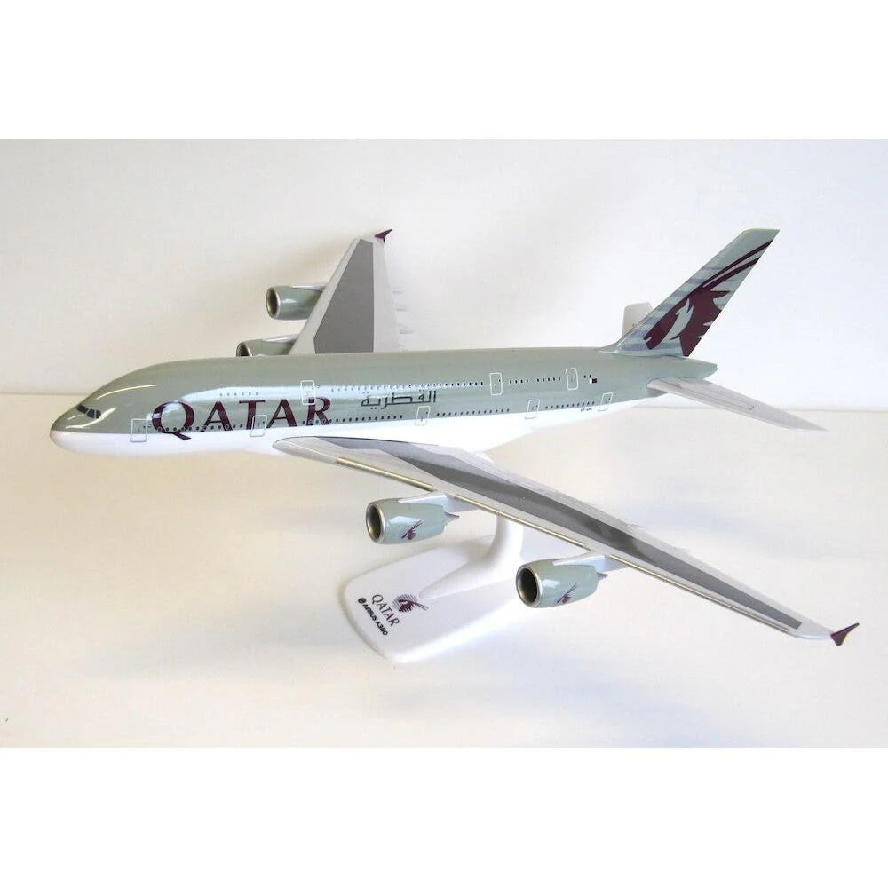 1/200 Qatar Airways A380-800 – A7-APE Aircraft Model (PPC026) image 2