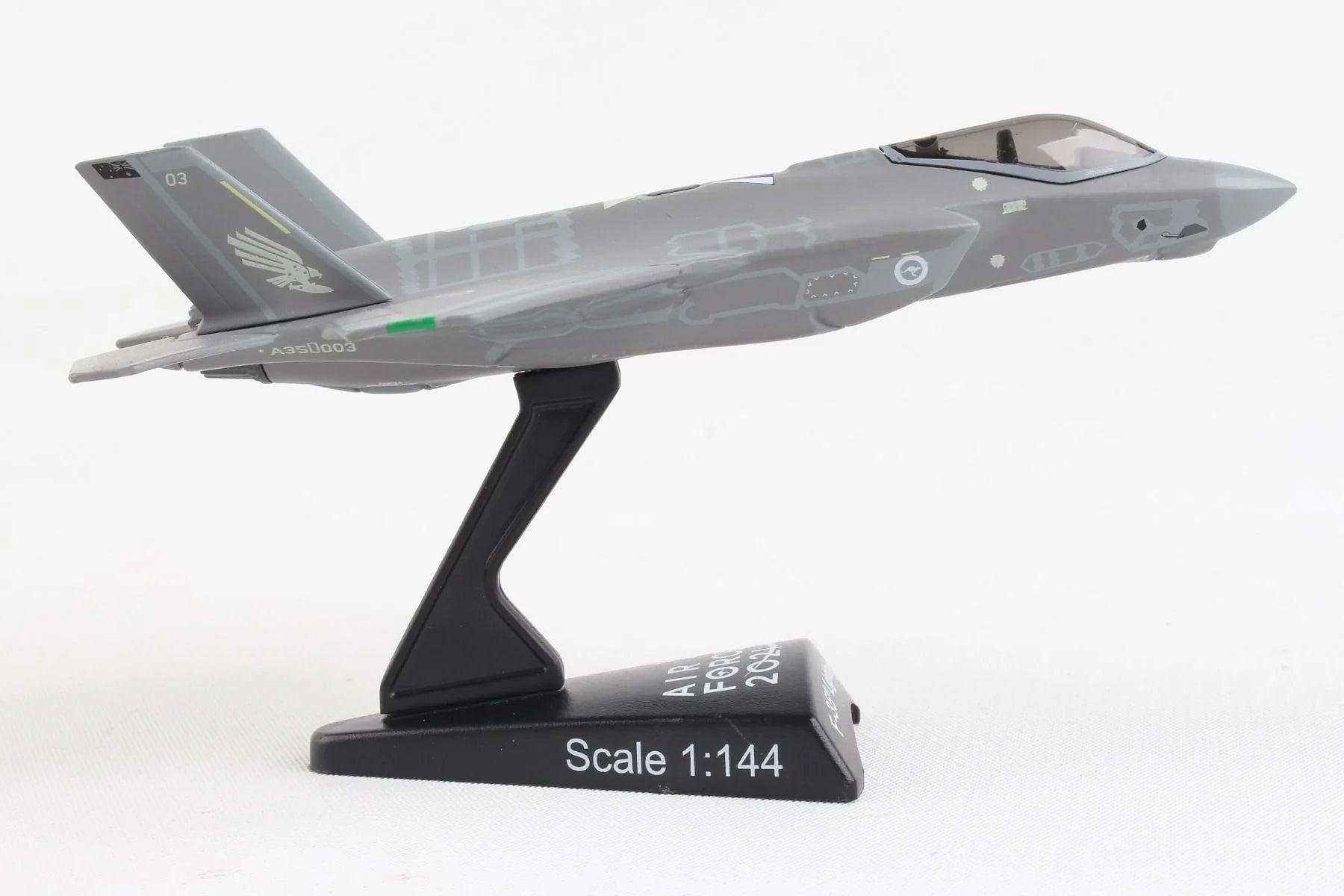 1/144 RAAF F35 Lightning II - Aircraft Model - Postage Stamp image 9
