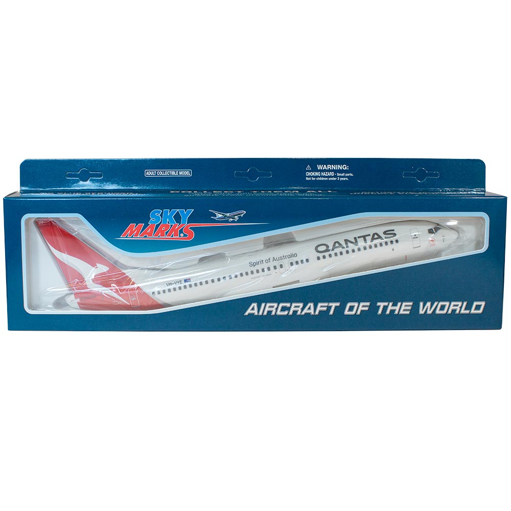 1/130 Scale Qantas Boeing 737-800 New Livery Aircraft Model - VH-ZYE image 4