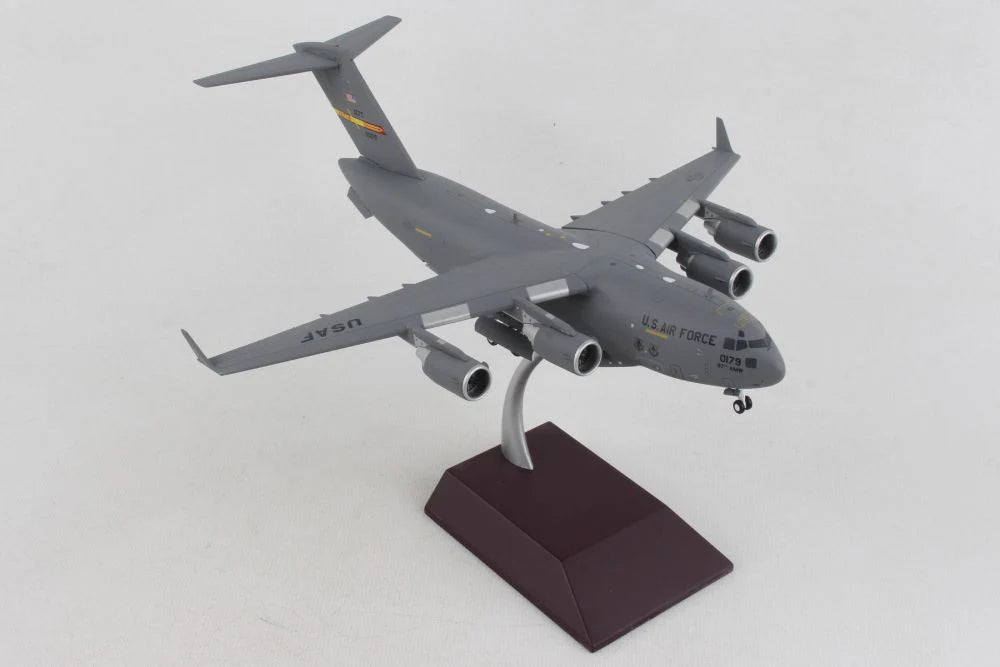 Gemini Jets 1/200 U.S. Air Force C17A Globemaster III 00-0179 Altus Air Force Base image 1
