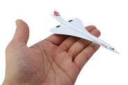 Daron British Airways Concorde Model Pesawat Tunggal