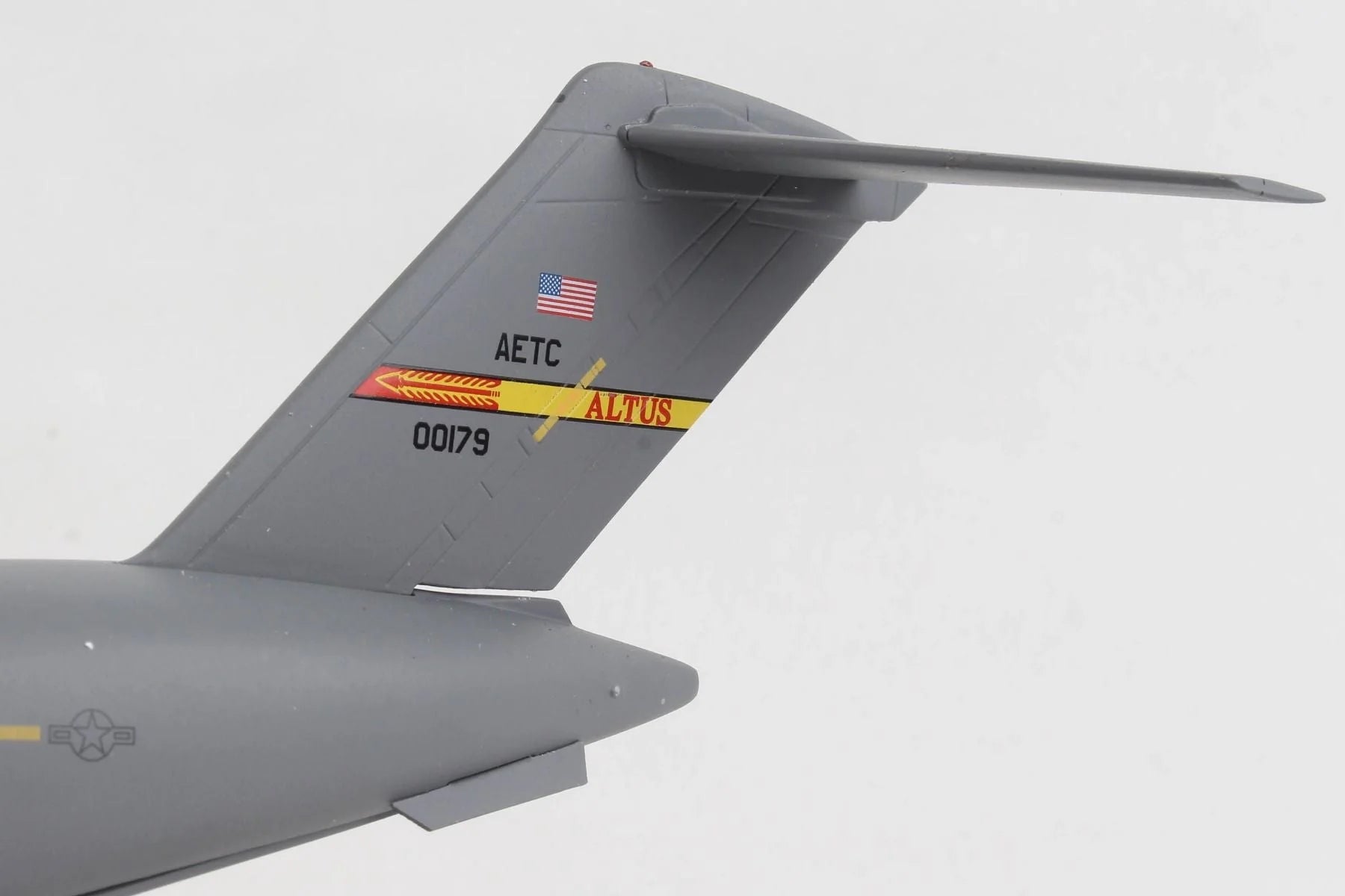 Gemini Jets 1/200 U.S. Air Force C17A Globemaster III 00-0179 Altus Air Force Base image 6