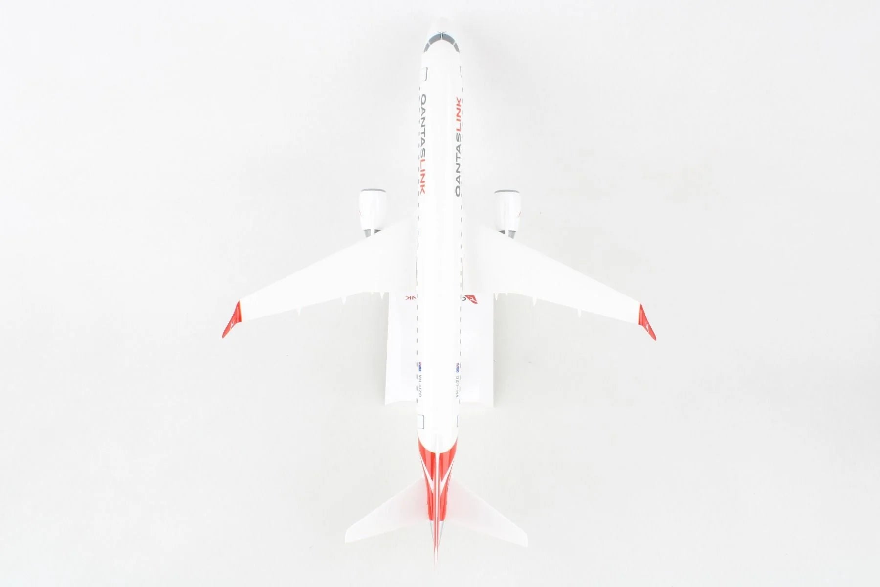Skymarks 1/100 QantasLink E190 VH-UZD Aircraft Model image 4