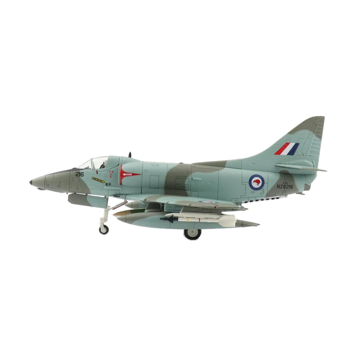 Hobby Master 1/72 Scale 1/72 Douglas A4G Skyhawk 216/NZ 6216 RNZAF July 1984 Aircraft Model image 3