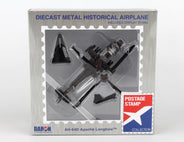 Postage Stamp 1/100 AH-64D Apache Longbow Model Helikopter