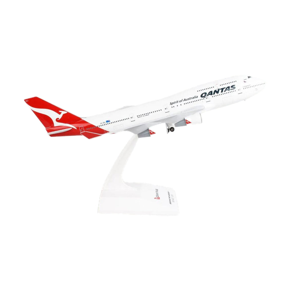 1/200 Qantas B747-400 - Queen of the Skies - VH-OEJ | Skymarks Boeing 747 Aircraft Model SKR1064 image 3