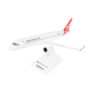 Skymarks 1/100 QantasLink E190 VH-UZD Aircraft Model image 2